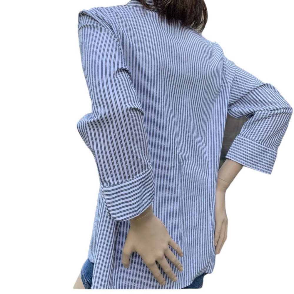 Covington 3/4 sleeve Blue White Glitter Pin Stripe Blouse Size Large - Picture 7 of 11